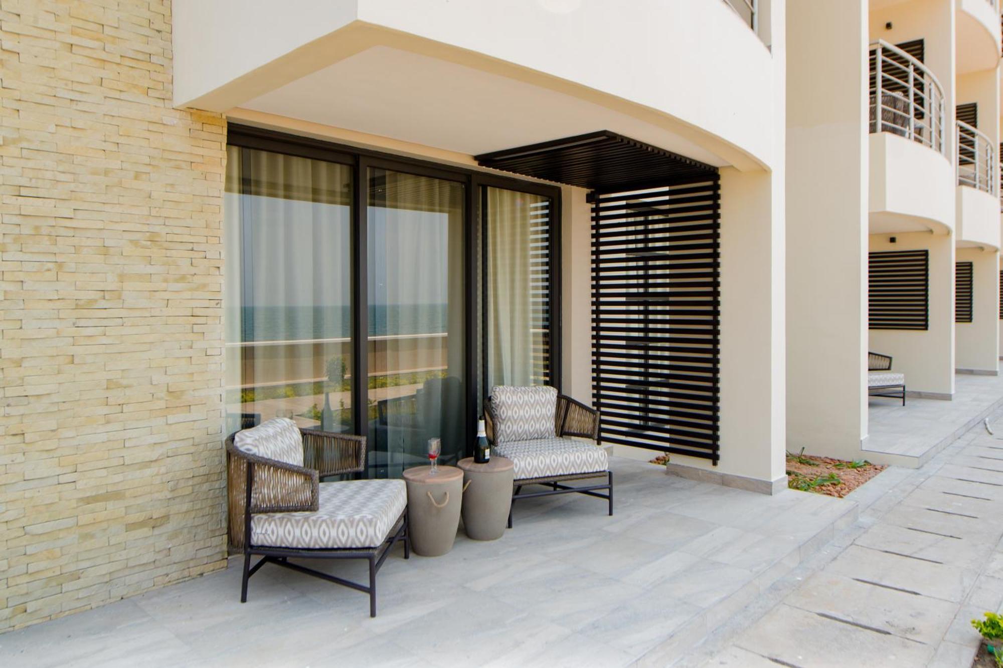 Sunbird Waterfront Hotel Salima Bagian luar foto